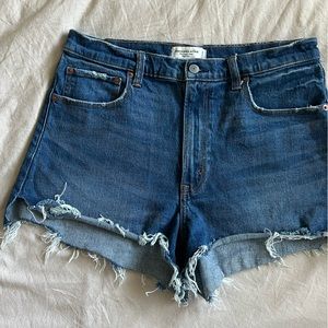 ABERCROMBIE CUTOFF HIGH RISE SHORTS